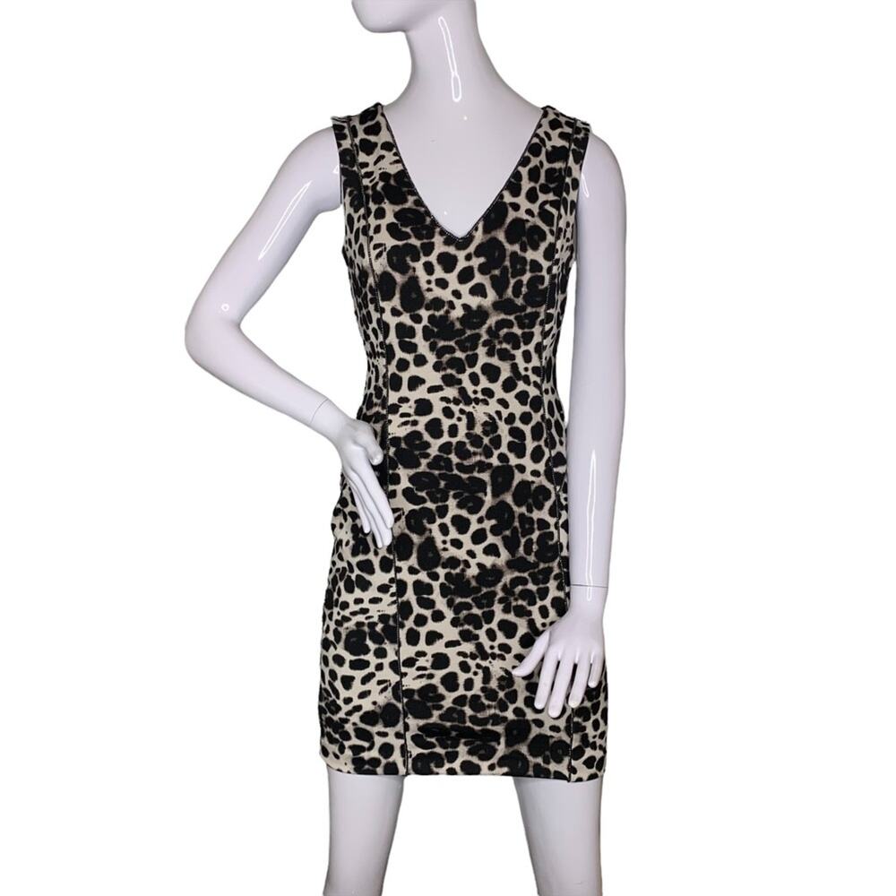 JLo Jennifer Lopez Bodycon Animal Print Sleeveless Size 2